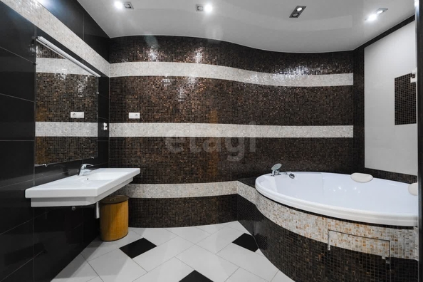
  Сдается 3-комн. квартира, 125 м², Ядринцевская ул, д. 18
. Фото 9.