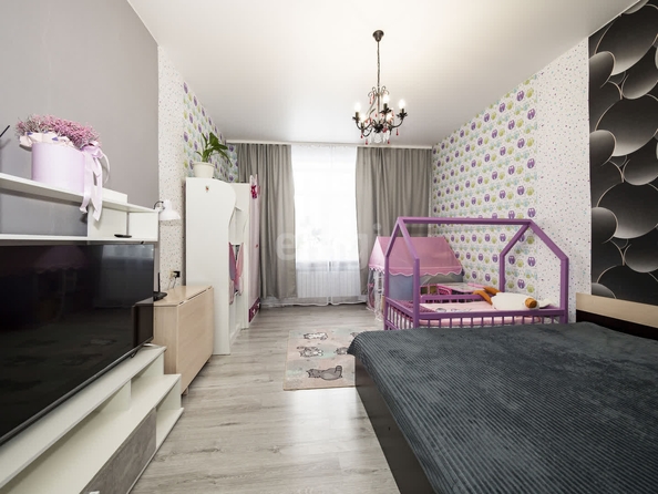 
  Продается 2-комн. квартира, 60.2 м², Красногорская ул, д. 37
. Фото 2.