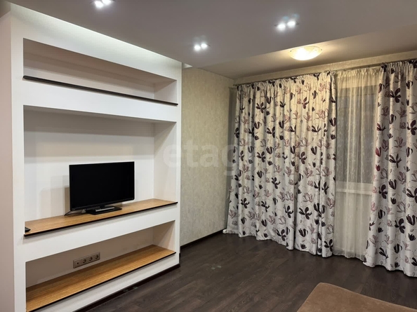 
  Сдается 1-комн. квартира, 41 м², Адриена Лежена ул, д. 10/3
. Фото 5.