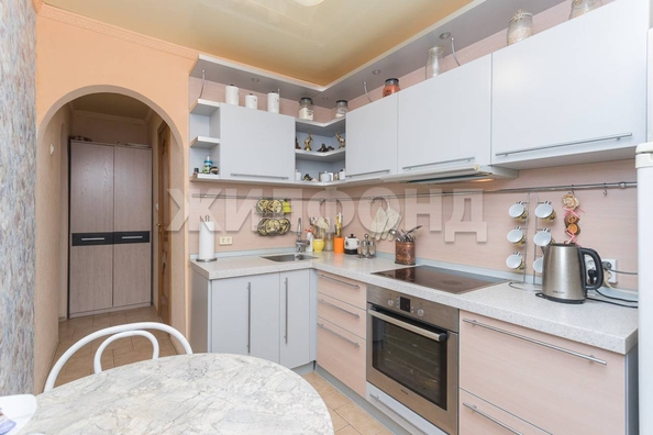
  Продается 2-комн. квартира, 43.3 м², Переездная ул, д. 64
. Фото 8.