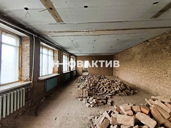 
  Продается универсальное помещение, 541 м², Береговая ул, д. 27
. Фото 8.