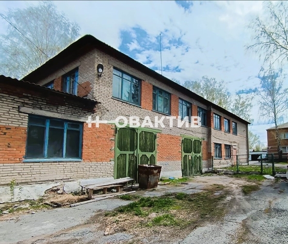 
  Сдается универсальное помещение, 541 м², Береговая ул, д. 27
. Фото 1.