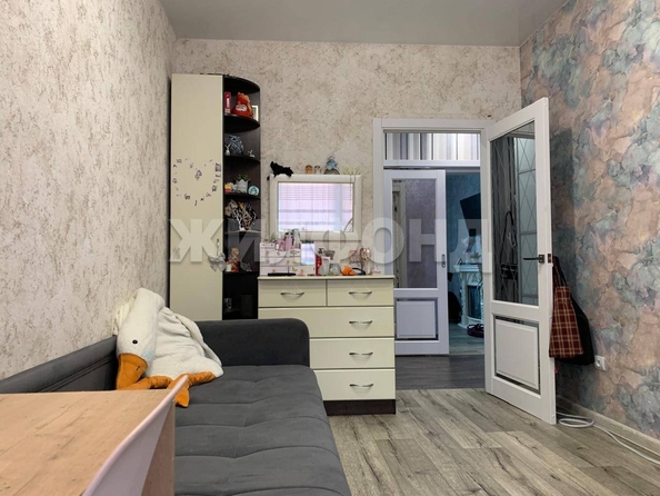 
  Продается 2-комн. квартира, 53 м², Зеленая ул, д. 27
. Фото 9.