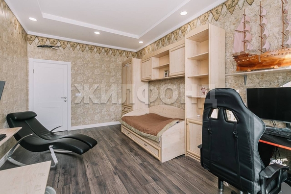 
  Продается 3-комн. квартира, 127.3 м², Богдана Хмельницкого ул, д. 11/3
. Фото 15.