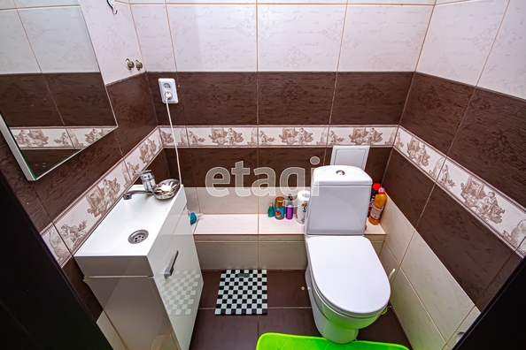 
  Продается 2-комн. квартира, 75 м², В. Высоцкого ул, д. 64
. Фото 18.