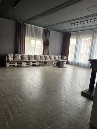 
  Продается дом, 750 м², поселок Элитный
. Фото 1.
