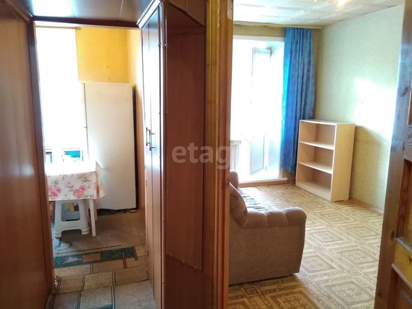 
  Продается 2-комн. квартира, 42 м², Семьи Шамшиных ул, д. 83
. Фото 5.