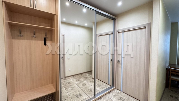 
  Продается 1-комн. квартира, 35.2 м², Романова ул, д. 60
. Фото 3.