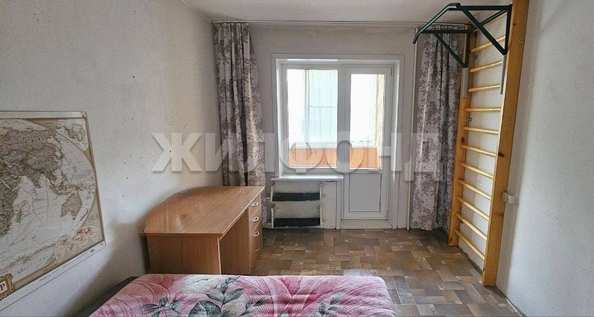 
  Продается 3-комн. квартира, 63.3 м², Краснообск, д. 212
. Фото 5.