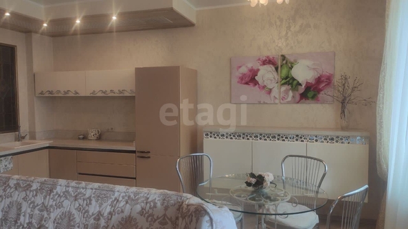 
  Продается 2-комн. квартира, 61.8 м², Галущака ул, д. 15
. Фото 8.