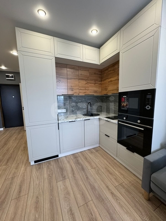 
  Продается 2-комн. квартира, 37 м², Добролюбова ул, д. 162/1
. Фото 1.