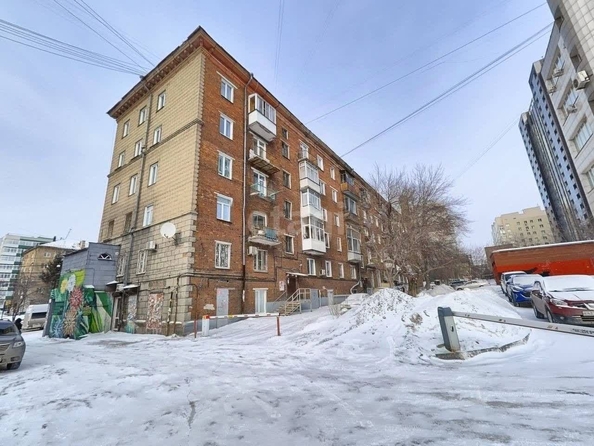 
  Продается 3-комн. квартира, 79 м², Восход ул, д. 18
. Фото 9.
