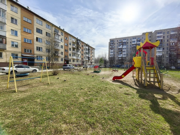 
  Продается 3-комн. квартира, 57.5 м², Макаренко ул, д. 15
. Фото 24.