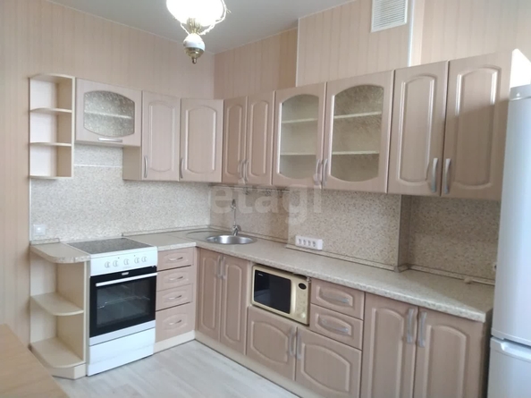 
  Продается 1-комн. квартира, 36.4 м², Петухова ул, д. 14
. Фото 1.