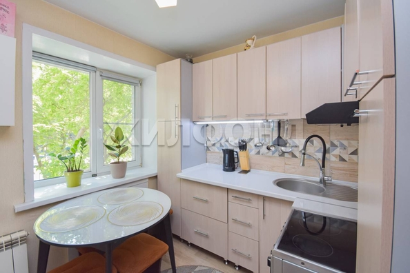 
  Продается 2-комн. квартира, 42 м², Владимировская ул, д. 1
. Фото 1.