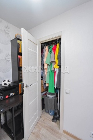 
  Продается 2-комн. квартира, 42 м², Владимировская ул, д. 1
. Фото 24.