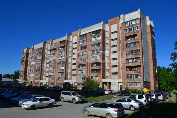
  Продается 4-комн. квартира, 74.2 м², 2-я Портовая ул, д. 6
. Фото 2.