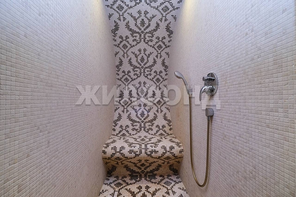 
  Продается 4-комн. квартира, 224.3 м², Кедровая ул, д. 43/4
. Фото 10.