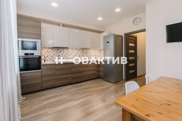 
  Продается 3-комн. квартира, 90 м², Дзержинского пр-кт, д. 75
. Фото 17.