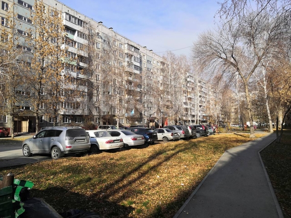 
  Продается 1-комн. квартира, 34.6 м², Петухова ул, д. 74
. Фото 8.