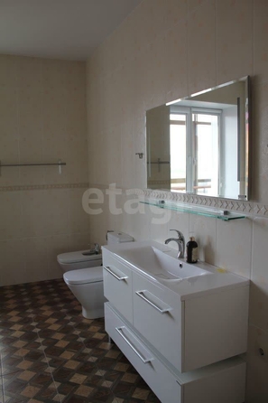 
  Сдается 3-комн. квартира, 110 м², Максима Горького ул, д. 85
. Фото 15.