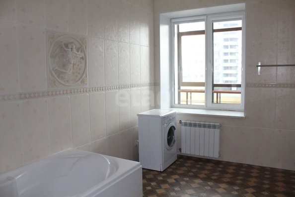 
  Сдается 3-комн. квартира, 110 м², Максима Горького ул, д. 85
. Фото 17.