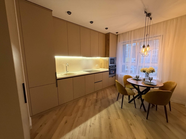 
  Сдается 2-комн. квартира, 64.7 м², Николая Островского ул
. Фото 2.