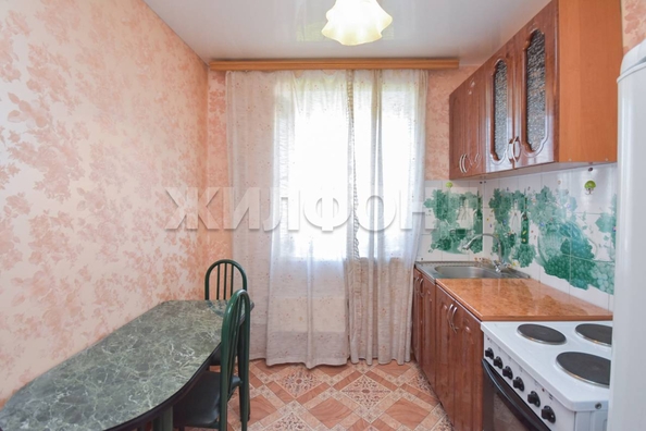 
  Продается 1-комн. квартира, 29 м², Кристальная ул, д. 3
. Фото 4.