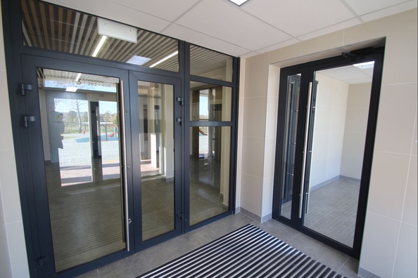 
  Продается 2-комн. квартира, 45.3 м², ЖК Радуга Сибири, дом 4
. Фото 2.