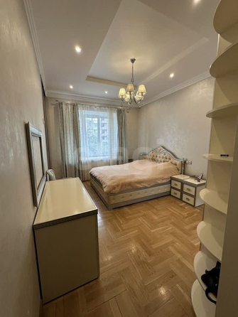 
  Сдается 3-комн. квартира, 123.5 м², Крылова ул, д. 28/1
. Фото 6.