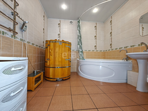 
  Продается 4-комн. квартира, 128 м², Бориса Богаткова ул, д. 65
. Фото 17.