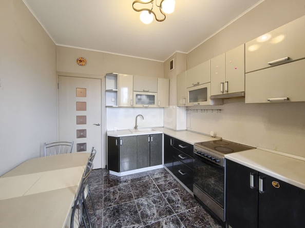 
  Продается 2-комн. квартира, 60.2 м², Сухарная ул, д. 101/1
. Фото 5.