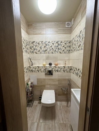 
  Продается 2-комн. квартира, 76 м², Татьяны Снежиной ул, д. 49
. Фото 24.