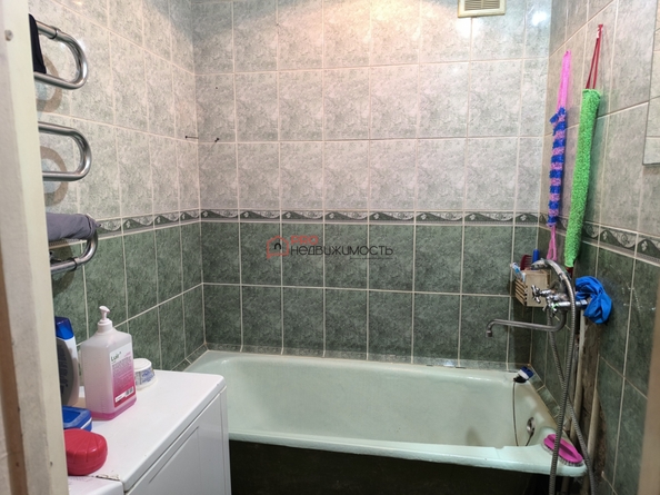 
  Продается 1-комн. квартира, 35.6 м², Петухова ул, д. 122/3
. Фото 4.