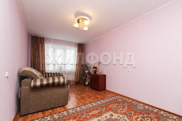 
  Продается 2-комн. квартира, 52.5 м², Краузе ул, д. 19
. Фото 3.