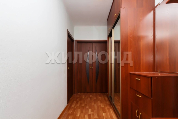
  Продается 2-комн. квартира, 52.5 м², Краузе ул, д. 19
. Фото 7.