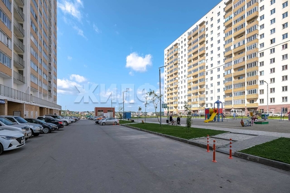 
  Продается 2-комн. квартира, 49.4 м², Олимпийской Славы мкр, д. 1
. Фото 8.