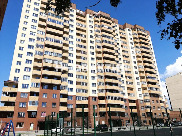 
  Продается 3-комн. квартира, 74.2 м², Виктора Уса ул, д. 1/1
. Фото 17.