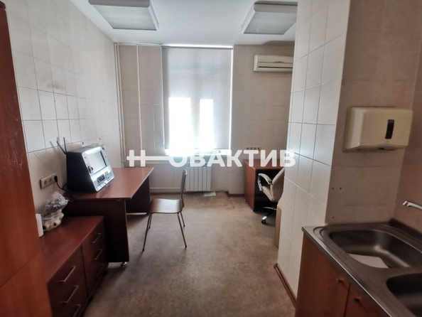 
  Продается офис, 196.1 м², Державина ул, д. 73
. Фото 5.