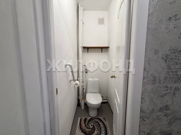 
  Продается 3-комн. квартира, 60.9 м², Колхидская ул, д. 7
. Фото 8.