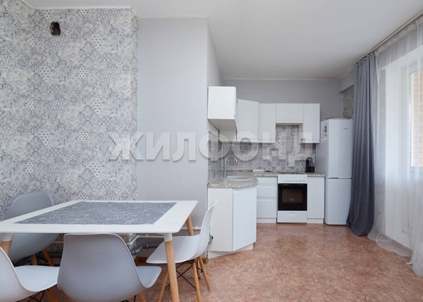
  Продается 3-комн. квартира, 78.2 м², Михаила Немыткина ул, д. 12
. Фото 2.