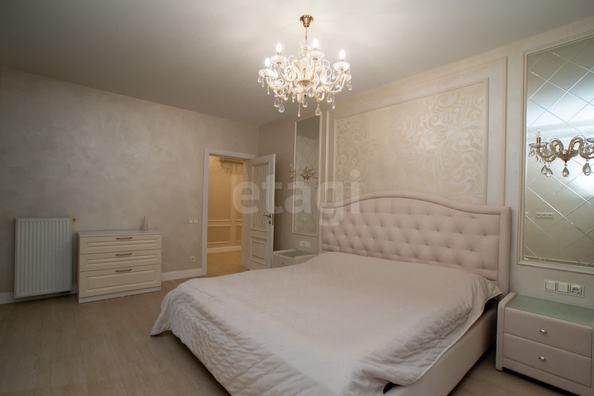 
  Сдается  квартира, 145 м², Немировича-Данченко ул, д. 144/3
. Фото 2.