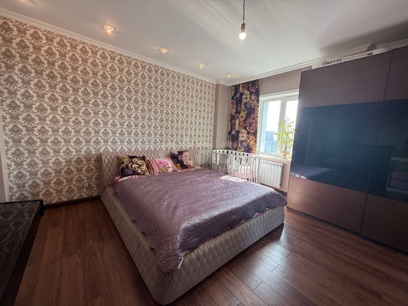 
  Продается 3-комн. квартира, 91 м², Лескова ул, д. 23
. Фото 9.