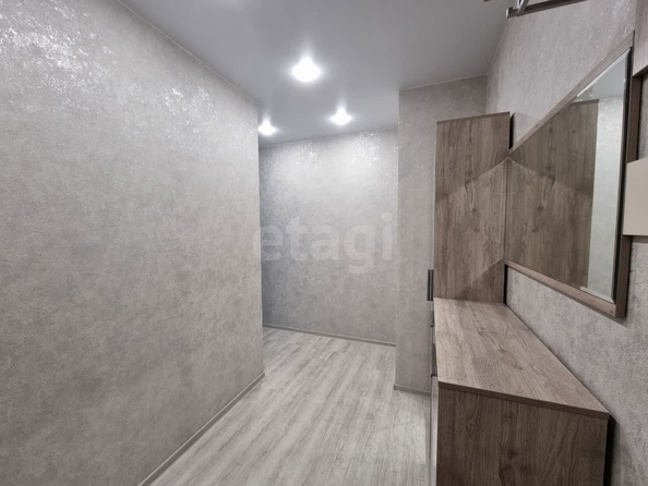 
  Сдается 3-комн. квартира, 76.8 м², Семьи Шамшиных ул, д. 77
. Фото 15.