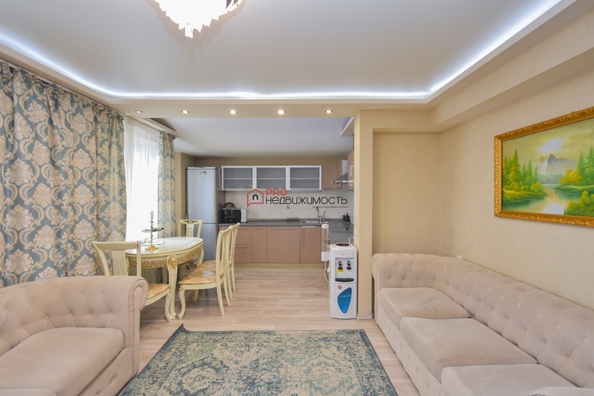 
  Продается 3-комн. квартира, 77.3 м², Кирова ул, д. 108
. Фото 1.