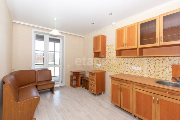 
  Продается 1-комн. квартира, 35 м², Октябрьская ул, д. 10
. Фото 1.
