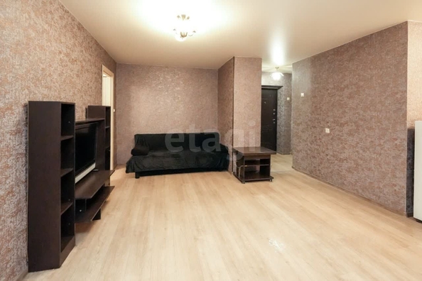 
  Продается 2-комн. квартира, 41.7 м², Омская ул, д. 89а
. Фото 2.
