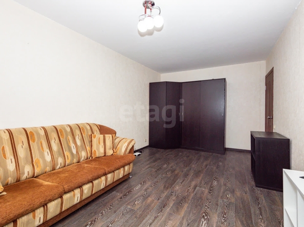
  Продается 1-комн. квартира, 29.9 м², Бориса Богаткова ул, д. 247
. Фото 6.