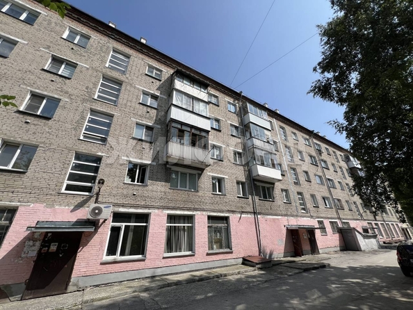 
  Продается 1-комн. квартира, 31.9 м², 40 лет Комсомола ул, д. 55
. Фото 5.