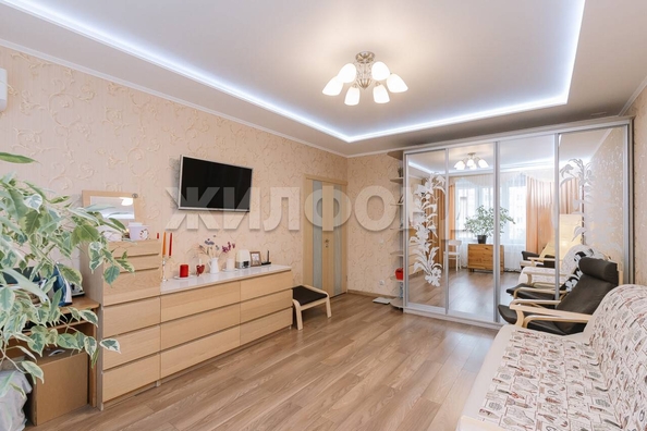 
  Продается 2-комн. квартира, 66.9 м², Восточная ул, д. 115
. Фото 7.